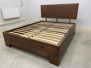 Кровать из массива дуба "Скенленд" лот 2980