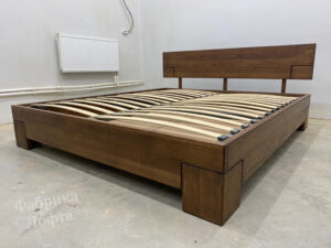 Кровать из массива дуба "Скенленд" лот 3019
